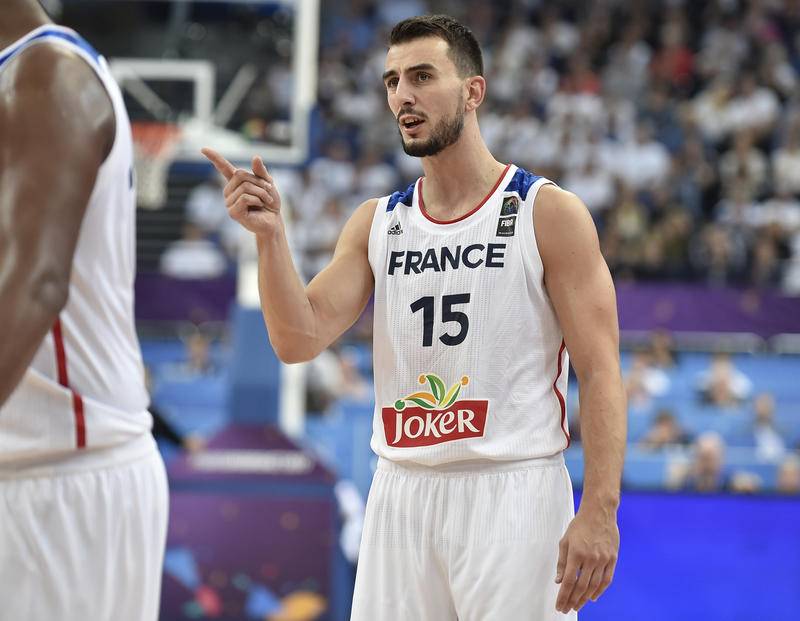 Léo Westermann et les Bleus veulent enchaîner face à l'Islande - Photo : Bellenger/IS/FFBB